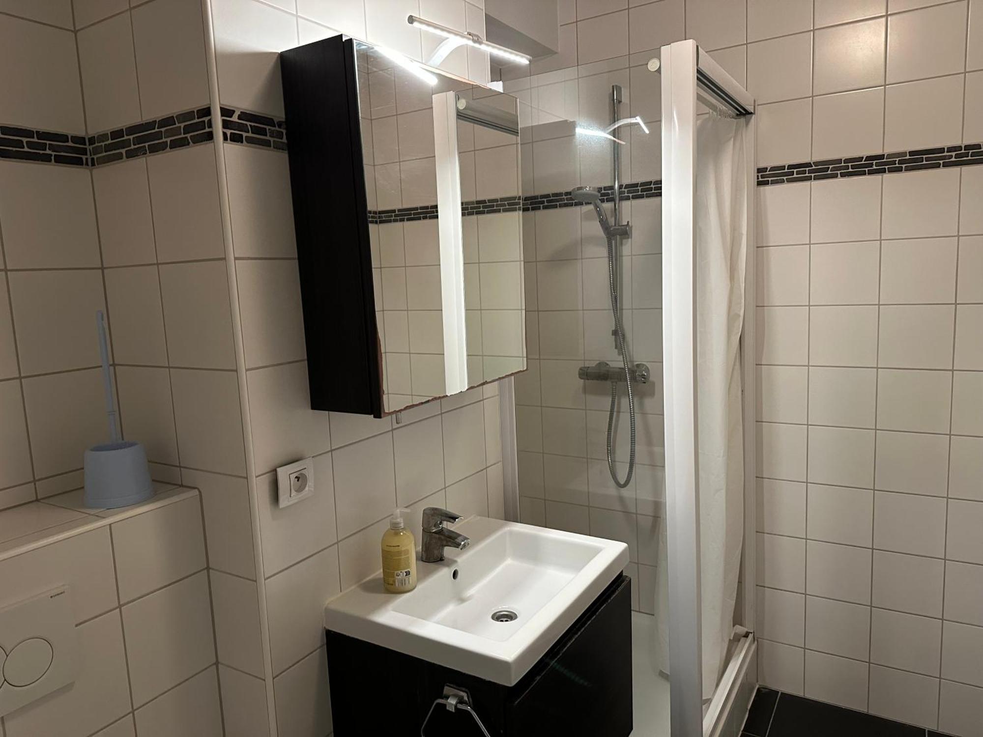 Apartment With Balcony In Brussels Center 外观 照片